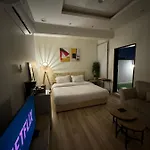 Self-Entry Kafd\'S Stunning View