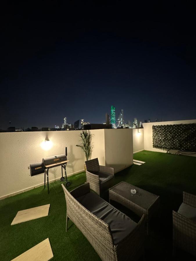 Self-entry Kafd's Stunning View Riyadh